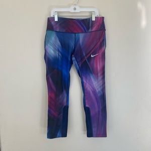 Nike Women's Power Epic DRI-FIT Capri Leggings S